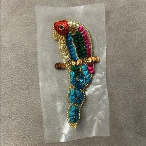 Parrot with Multi-Colored Sequins and Beads 6.5" x 3"